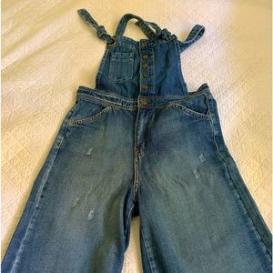 Cool wide leg overalls